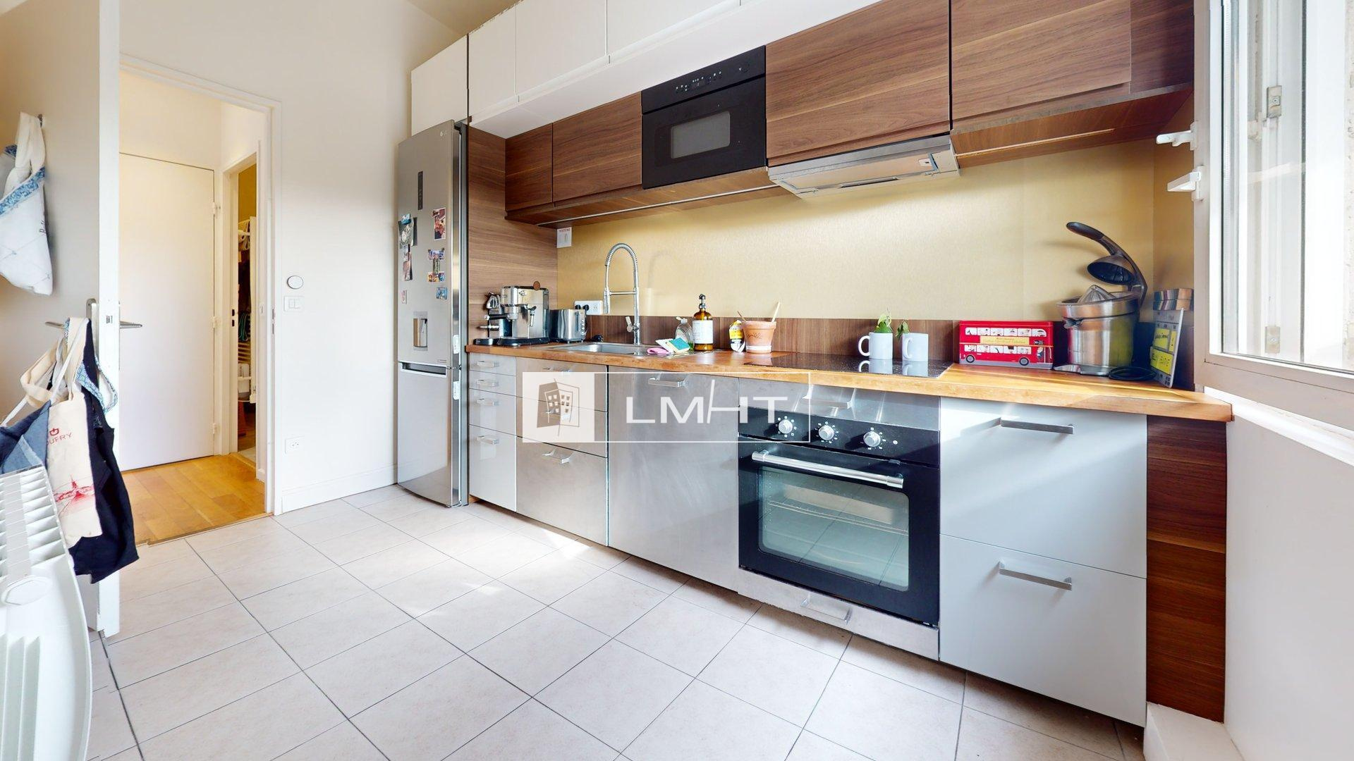 Appartement T3 de 81m2 + Terrasse à Sèvres