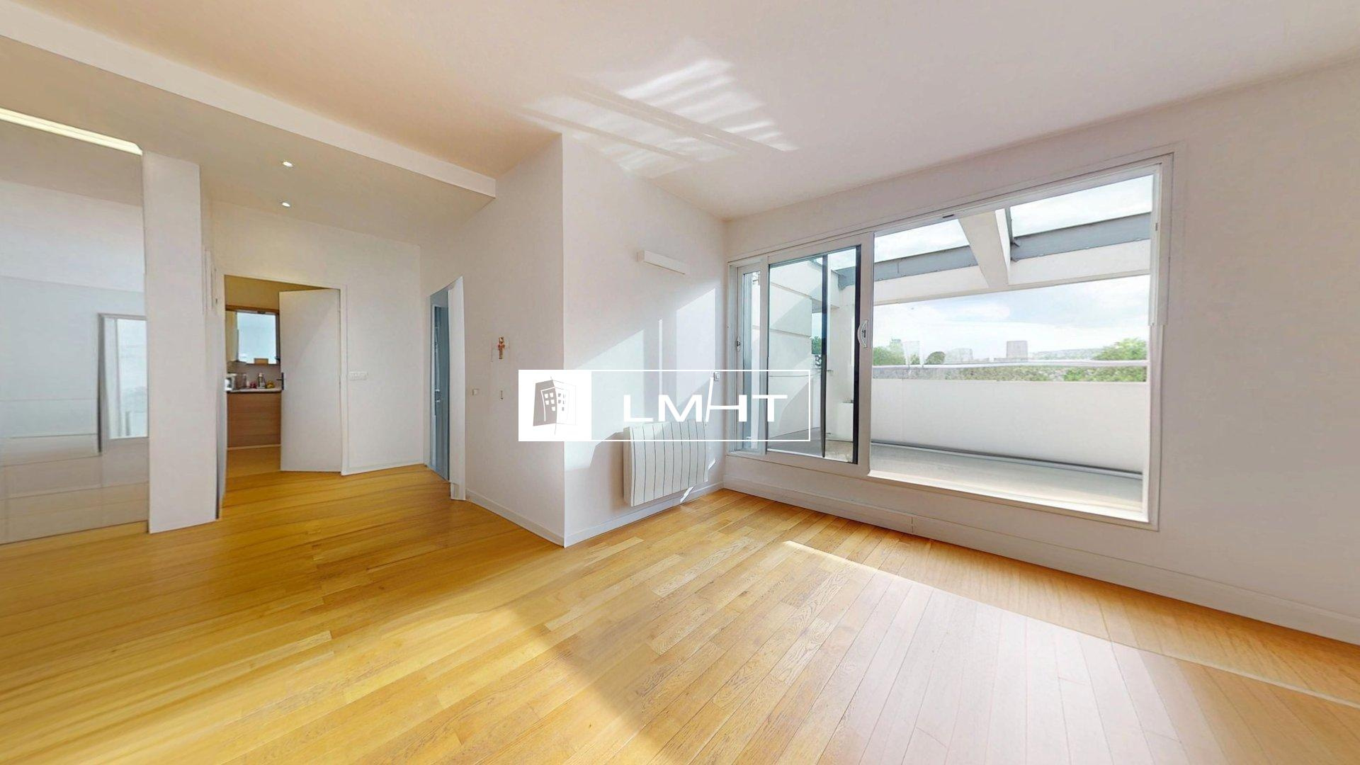 Appartement T3 de 81m2 + Terrasse à Sèvres