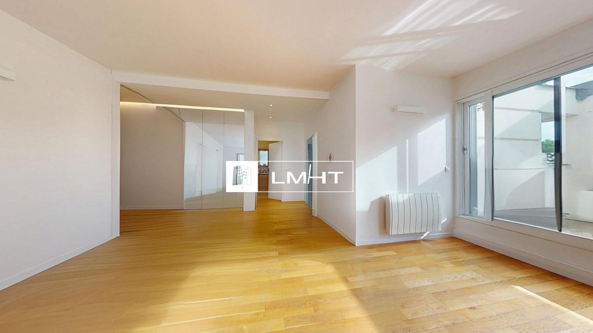 Appartement T3 de 81m2 + Terrasse à Sèvres